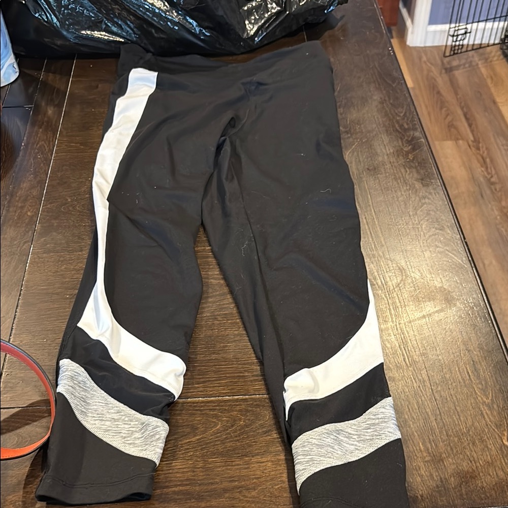 Black and White Athletic Leggings